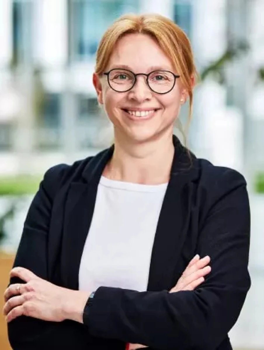 Lukrécia Tatárová, MD, MBA
