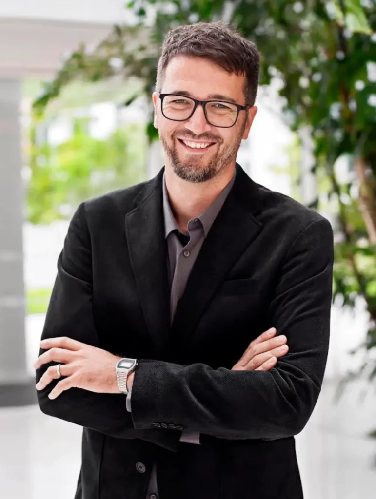 Vladimír Kmoch, MD
